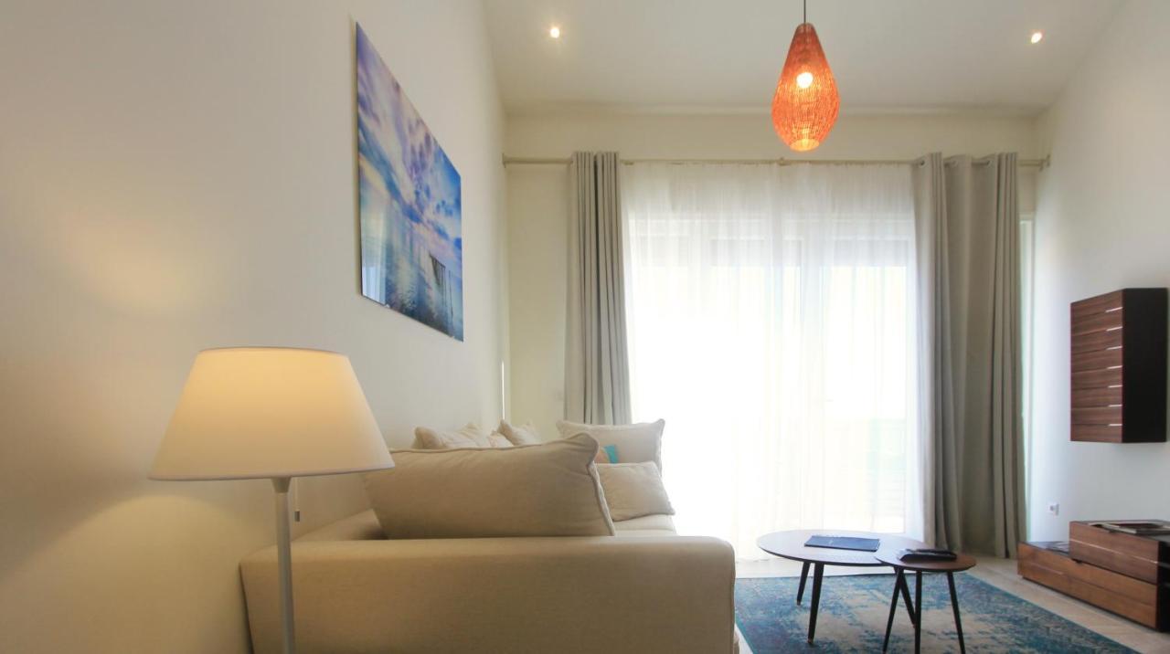 Lustica Bay Magnolia Apartment ティヴァト エクステリア 写真