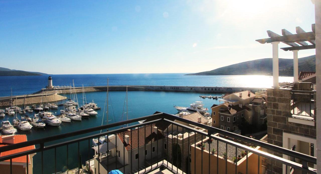 Lustica Bay Magnolia Apartment ティヴァト エクステリア 写真