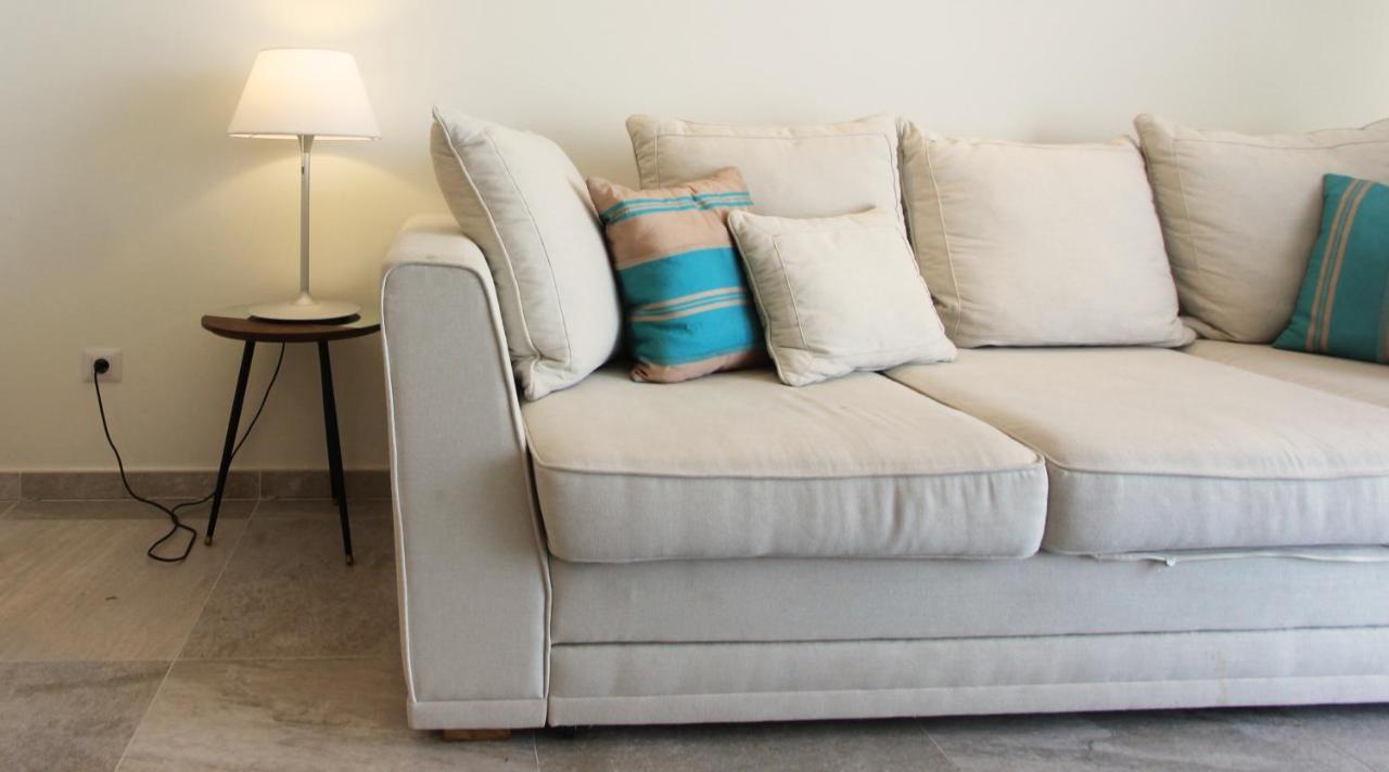 Lustica Bay Magnolia Apartment ティヴァト エクステリア 写真