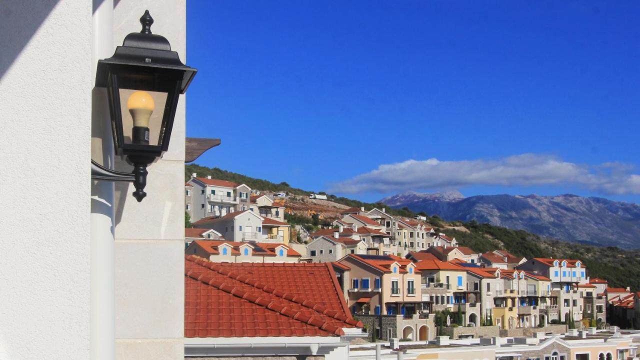 Lustica Bay Magnolia Apartment ティヴァト エクステリア 写真