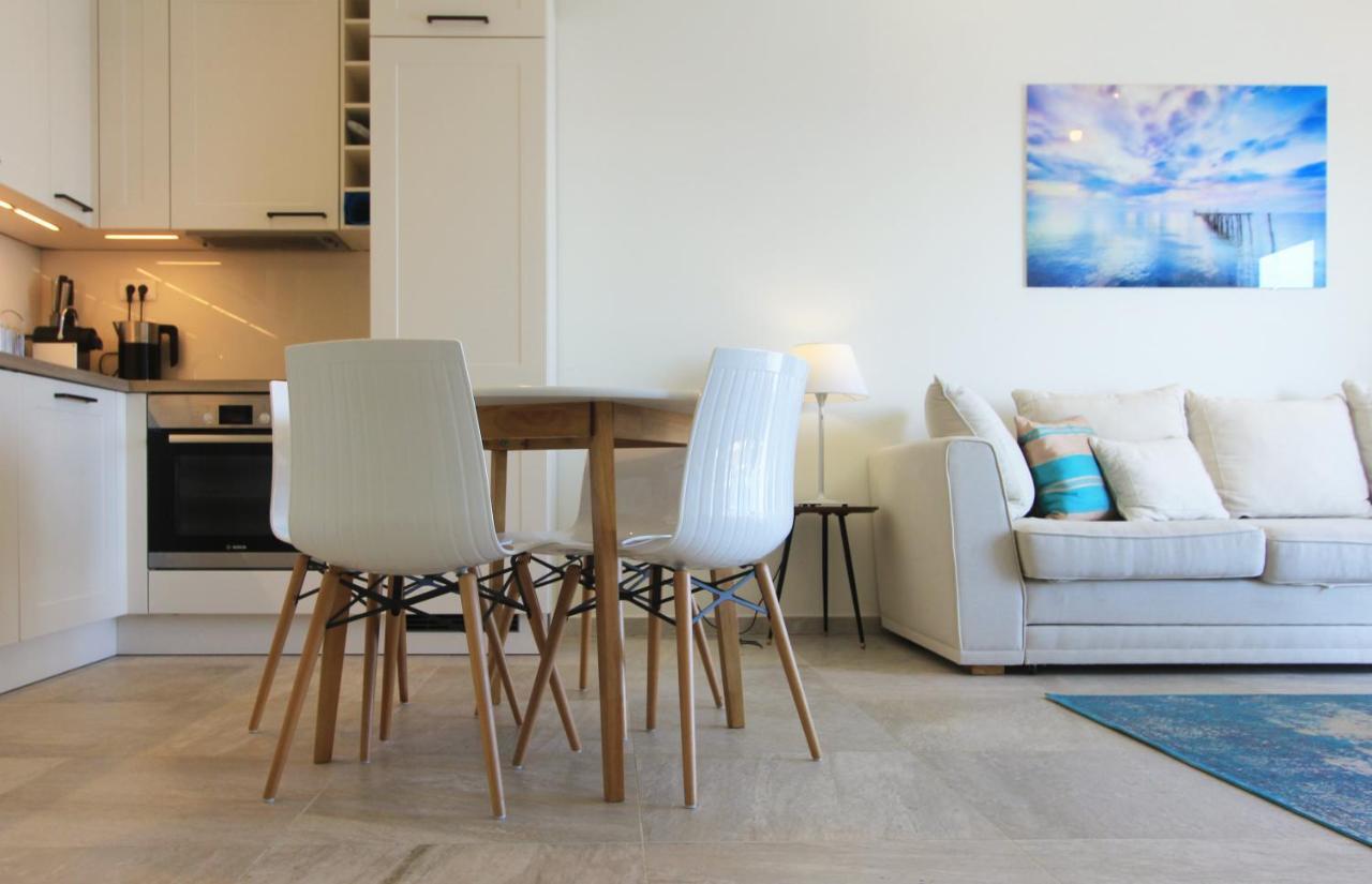 Lustica Bay Magnolia Apartment ティヴァト エクステリア 写真