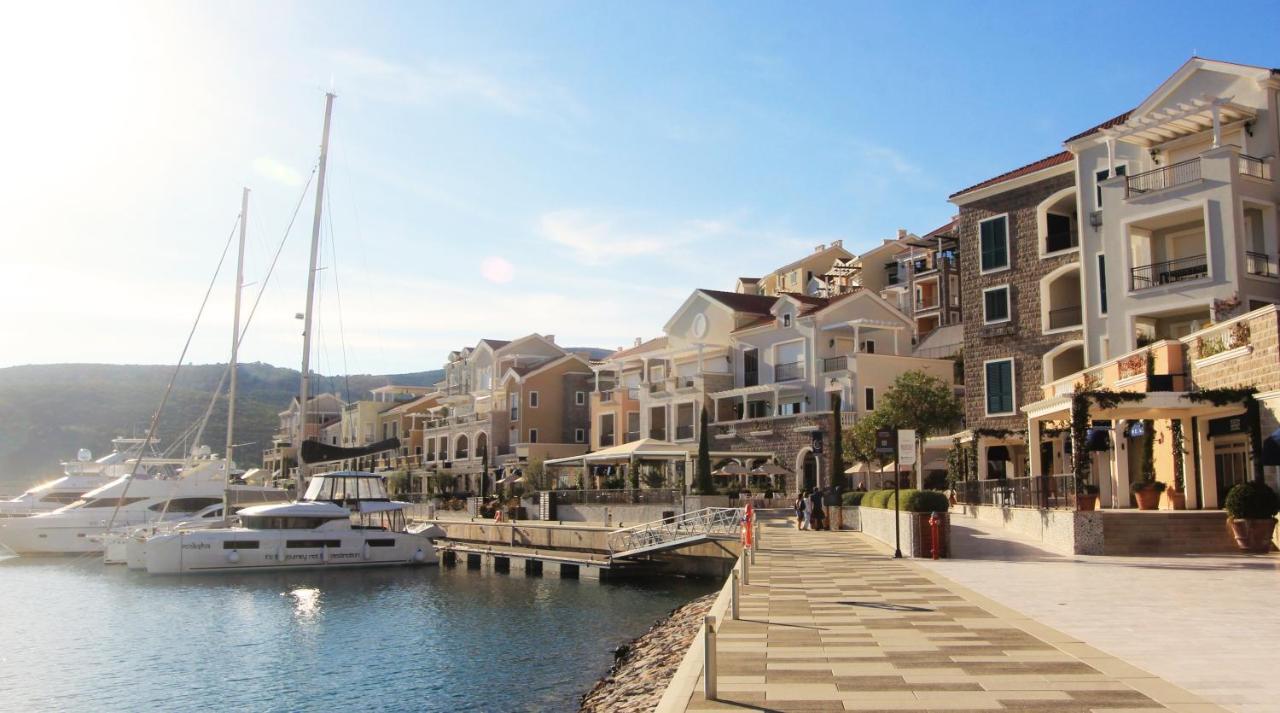 Lustica Bay Magnolia Apartment ティヴァト エクステリア 写真
